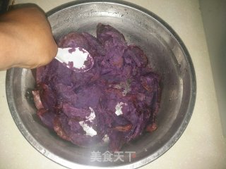 Egg Yolk Purple Potato Roll recipe