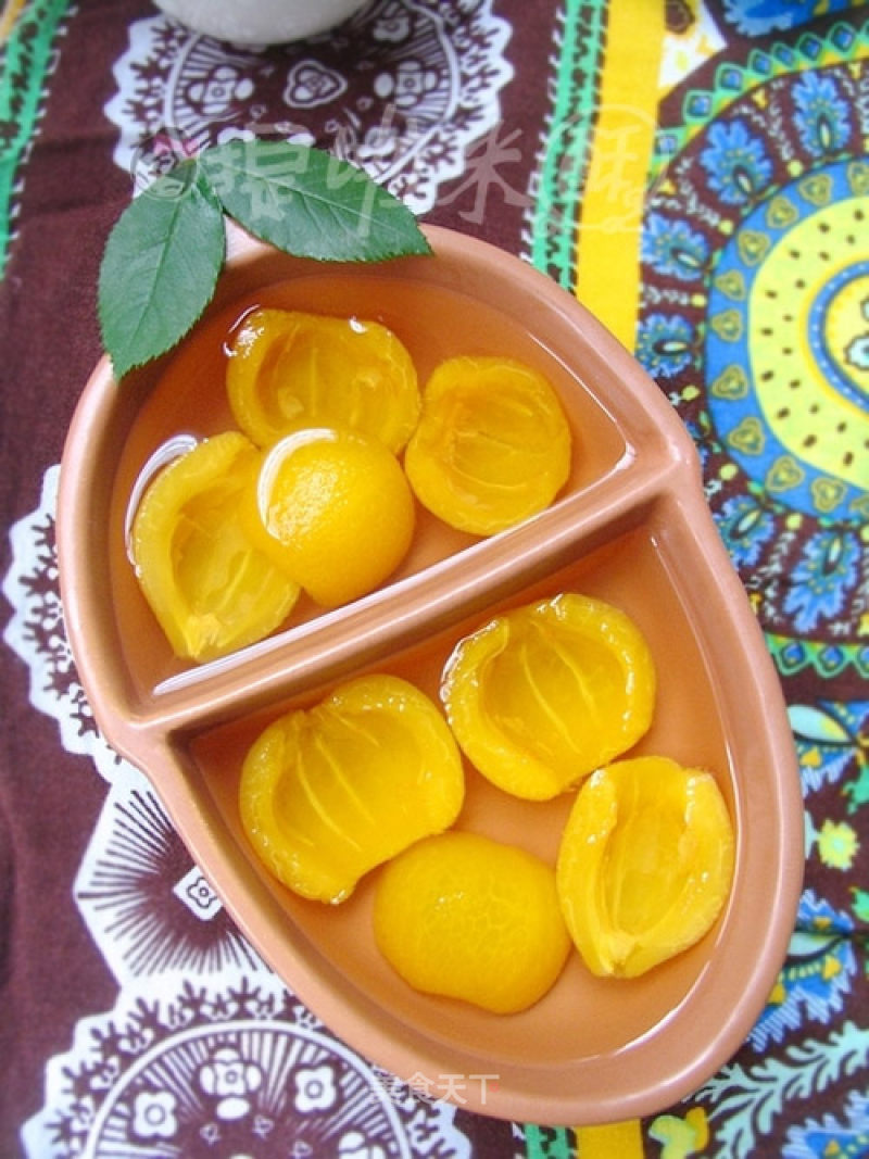 Nourishing Lungs and Relieving Cough Syrup-loquat in Syrup recipe