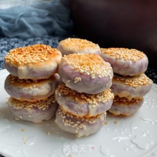 Purple Potato Cake with Dumpling Skin recipe