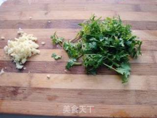 Parsley Mixed with Preserved Eggs recipe