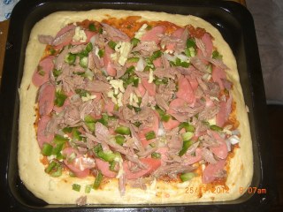 Tuna Sausage Pizza recipe