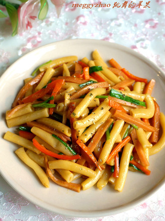 Fried Hollow Noodles