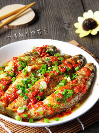 Steamed Antarctic Fish with Garlic Chili Sauce recipe