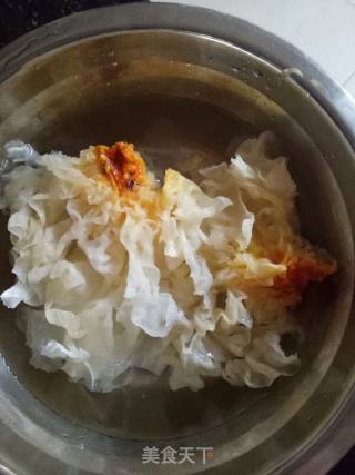 Tremella Lotus Seed Syrup recipe