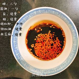 Jellyfish Head Mixed with Preserved Eggs recipe