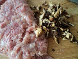 Handmade-mushroom Pork Balls recipe