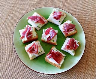 Spanish Ham with Toast recipe