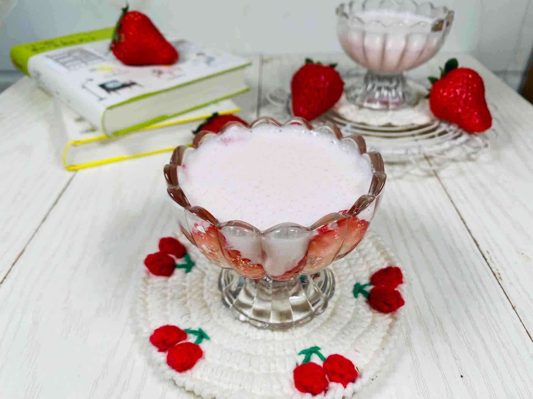 Strawberry Milkshake recipe