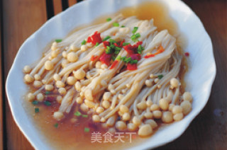 [steamed Enoki Mushrooms with Chopped Peppers] 10 Minutes to Create Delicious Quick Dishes recipe