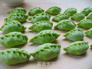 Dumplings Full of Spring in Winter-jade Lotus Root Fragrant Meat Dumplings recipe