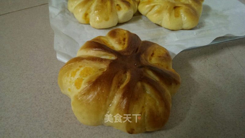 Sweet Potato Butter Flower Bun recipe