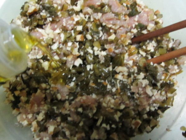 Thousand Sheets of Dried Radish and Minced Pork recipe