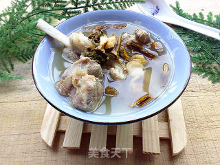 Dendrobium and Ginseng Pork Bone Soup recipe