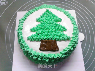 Christmas Tree Decorated Cake recipe