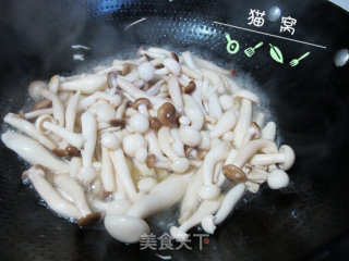 Spare Ribs Mushroom Soup recipe