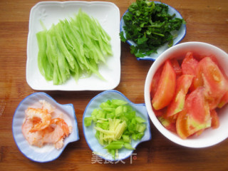 Shrimp, Tomato and Egg Soup recipe