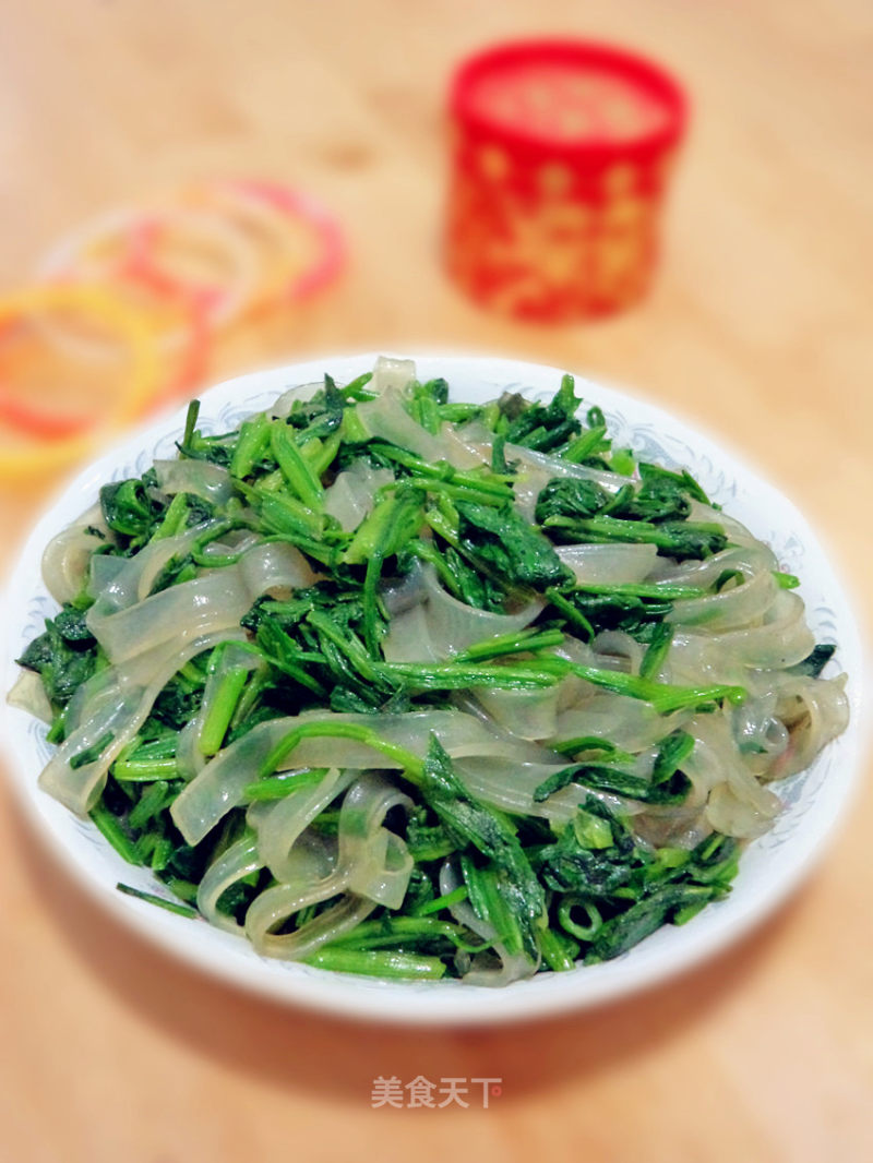 Stewed Spinach with Sweet Potato Vermicelli recipe