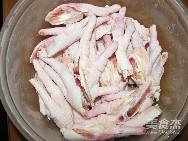 Lemon Soaked Chicken Feet recipe