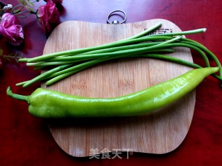 Stir-fried Tofu with Homemade Green Peppers recipe