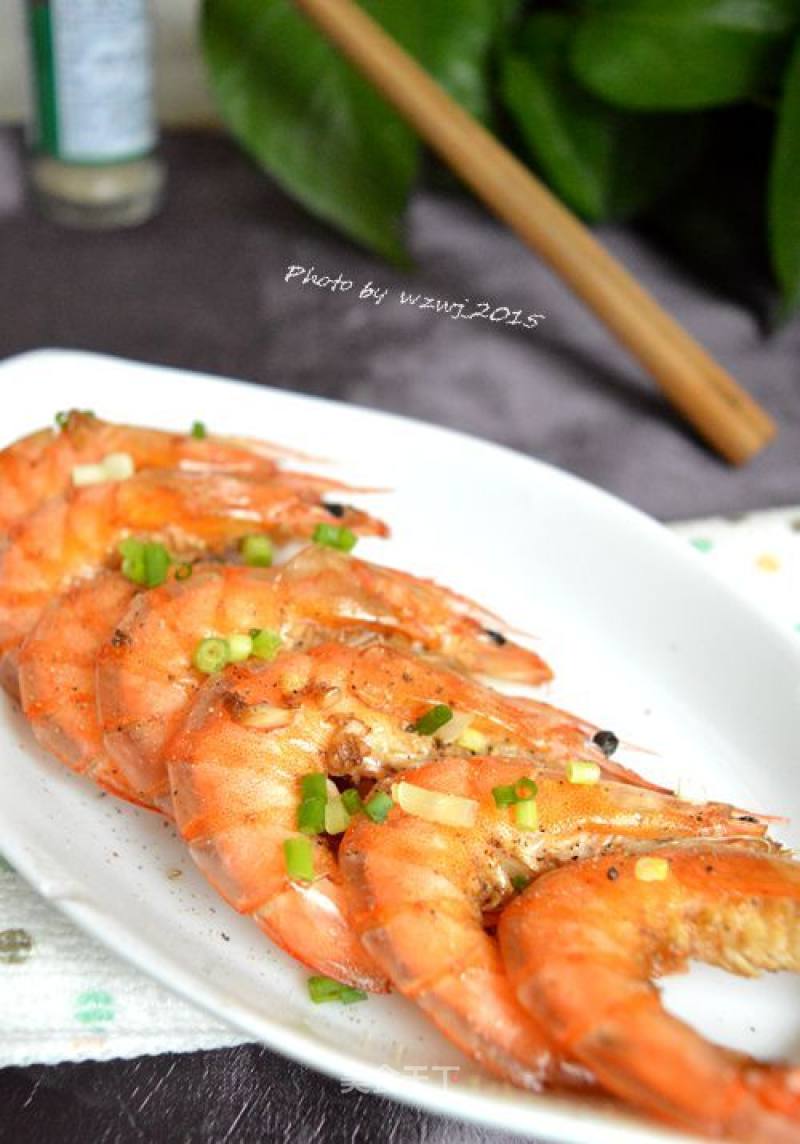 Grilled Shrimp with Black Pepper Flavor recipe