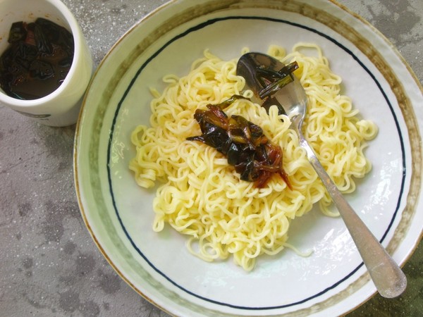 Scallion Noodles recipe