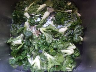 Stir-fried Cabbage Seedlings with Garlic recipe