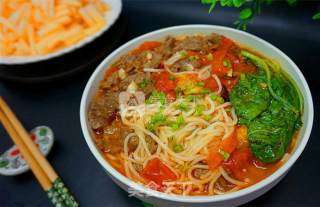 Tomato Beef Boiled Rice Noodles recipe