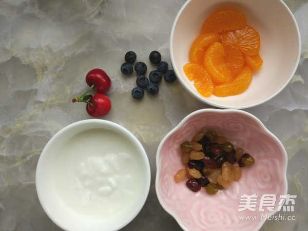 Honey Bean Fruit Yogurt recipe