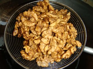 Hanging Frosted Walnuts recipe