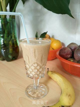 Red Date Banana Milkshake recipe