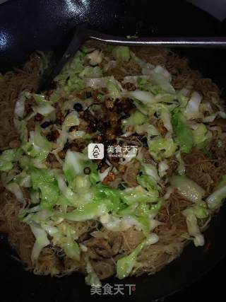 Fried Hutou Rice Noodles recipe