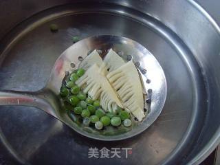 [jianjiang Noodles, Made in A Pattern]: Seafood Fried Noodles recipe