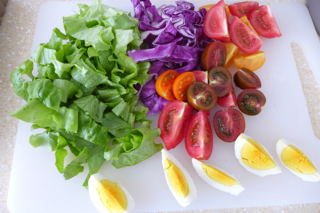 Tomato Quinoa Salad recipe