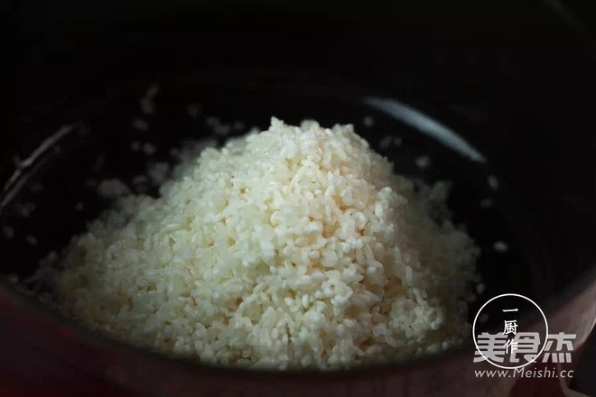 Cast Iron Pot Version of Kuaishou Claypot Rice recipe