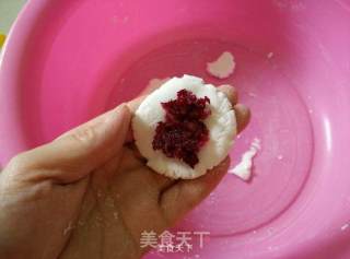 Fresh Flower Glutinous Rice Balls recipe