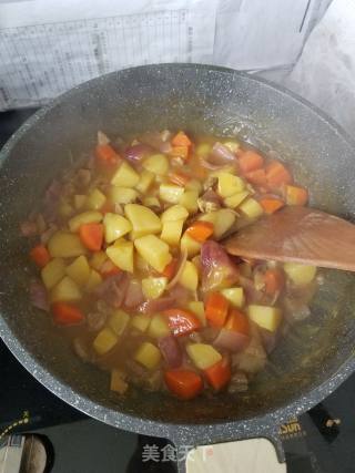 Curry Beef with Potatoes recipe