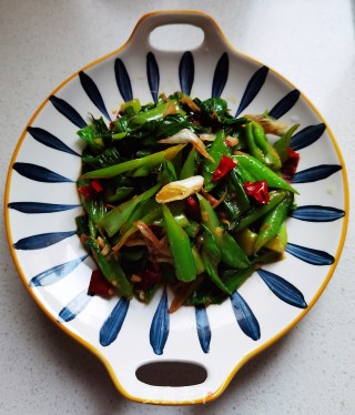 Stir-fried Mustard Greens recipe