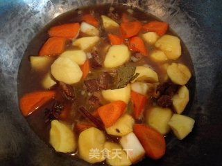 Northeastern Stewed Beans (potatoes, Carrots, Louver Knots) recipe