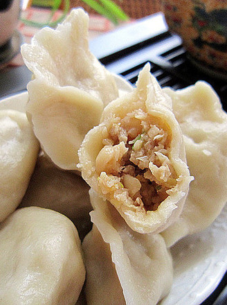 Sauerkraut Pork Dumplings recipe