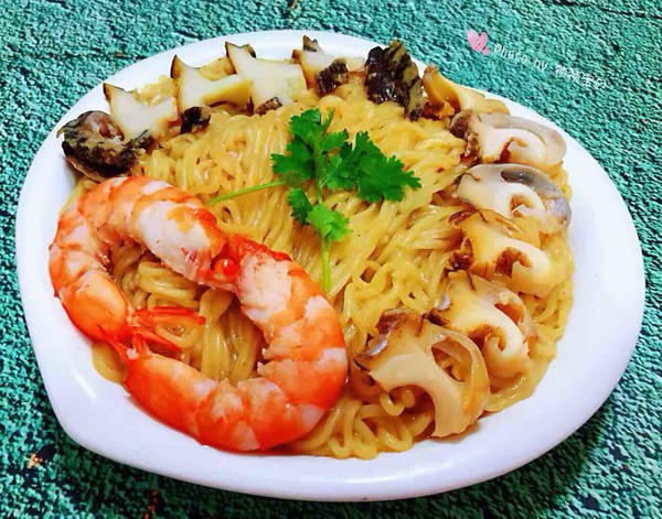 Whole Seafood Noodles recipe