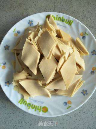 Stir-fried Dried Tofu with Sweet Pepper recipe