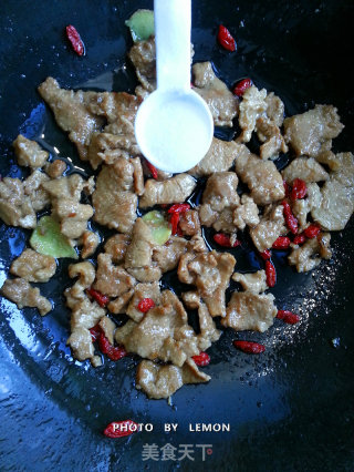 The Perfect Combination-fresh Wolfberry Slippery Pork Slices recipe
