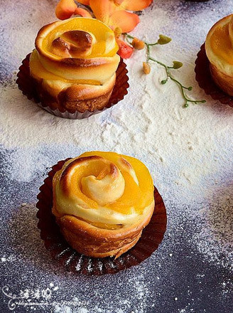 Yellow Peach Rose Buns recipe