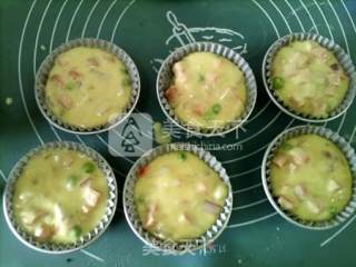 #aca烤明星大赛# Low-oil Mixed Vegetable Ham Muffin recipe