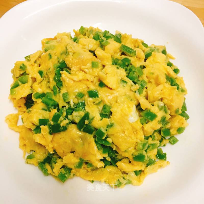 Scrambled Eggs with Green Pepper recipe