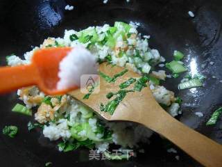 Kaiyang Green Vegetable Fried Rice recipe