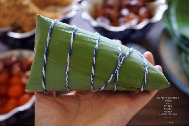 The Wrapping Method of The Four-cornered Zongzi (with Video) recipe