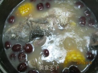 Fen Ge Bai Crucian Soup recipe