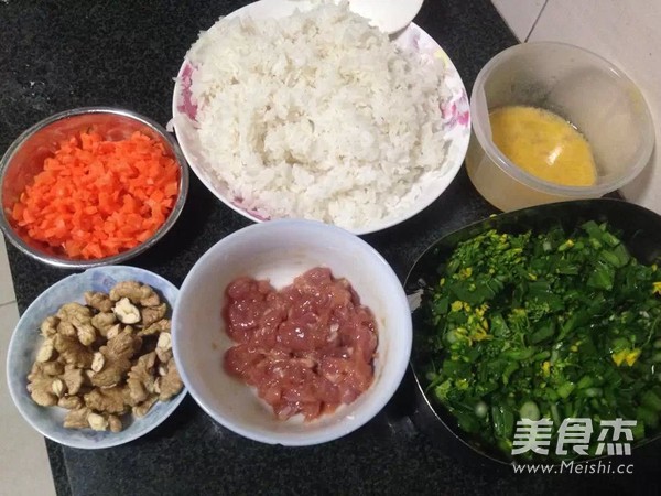 Fried Rice with Walnut and Choy Sum recipe