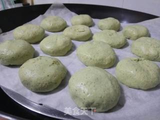 Coconut Sesame Candied Mugwort Rice Cake recipe